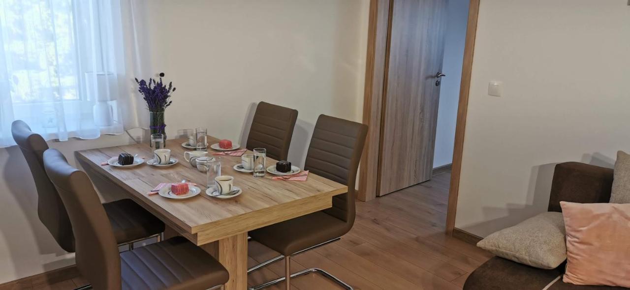 Dalia Apartman ตีฮานี ภายนอก รูปภาพ