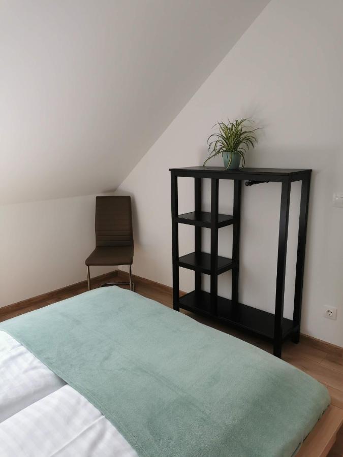 Dalia Apartman ตีฮานี ภายนอก รูปภาพ