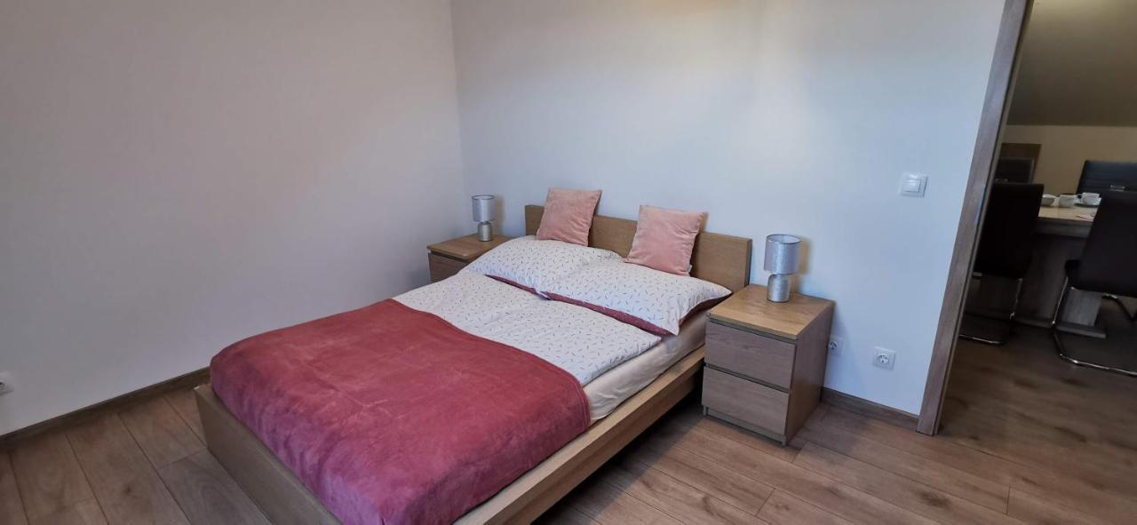 Dalia Apartman ตีฮานี ภายนอก รูปภาพ